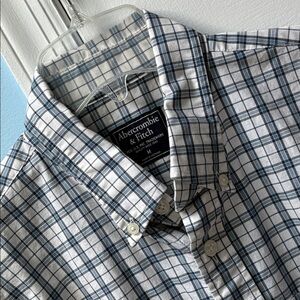 Abercrombie & Fitch Men's White & Blue Cotton Checkered Button Up Shirt Size M !